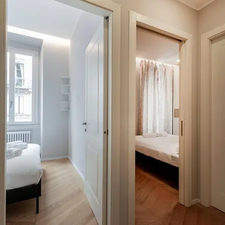 Appartement B - Modern Elegance For 4 People Milan